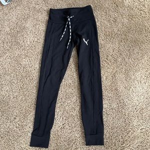 puma joggers size small